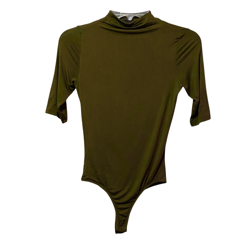 Privy Olive Green Bodysuit Short Sleeves Mock Turtleneck Size Small